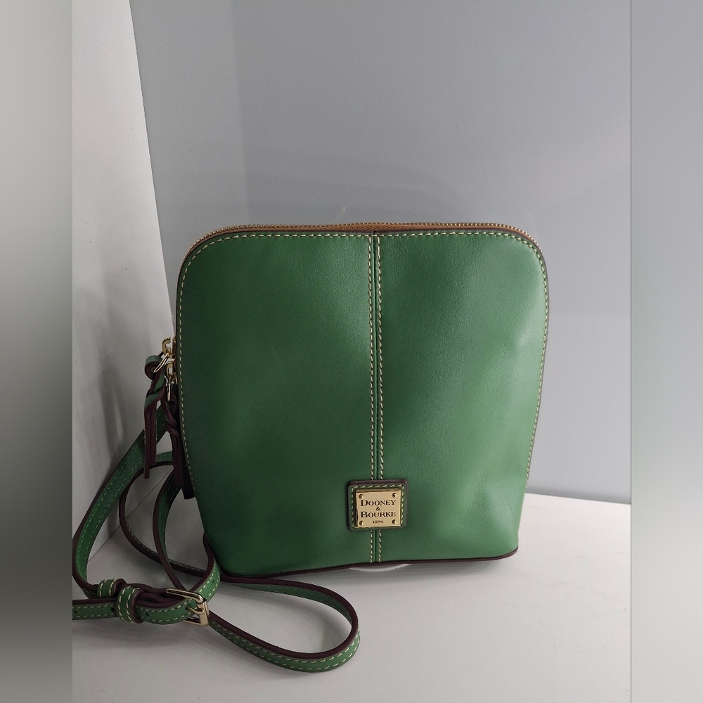 Dooney & Bourke Green Leather Crossbody Bag with Brown Trim EUC